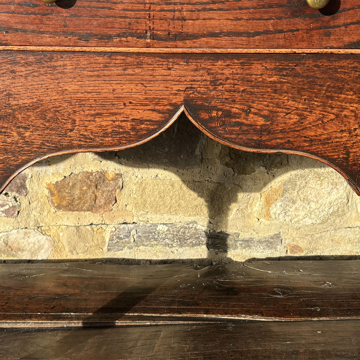18th century Welsh Oak Dresser - Image 8
