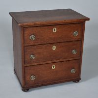 Oak Miniature Chest of Drawers - Image 2