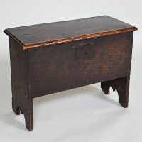 17th century Childs Oak Coffer - Image 7