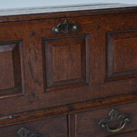 Exceptional 18th century Welsh Oak Coffer Bach - Image 4
