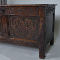 17th century Oak Coffer - Image 3
