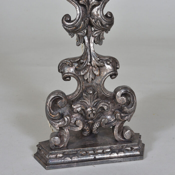Hand carved lamp with silver leaf - Italian - Image 3