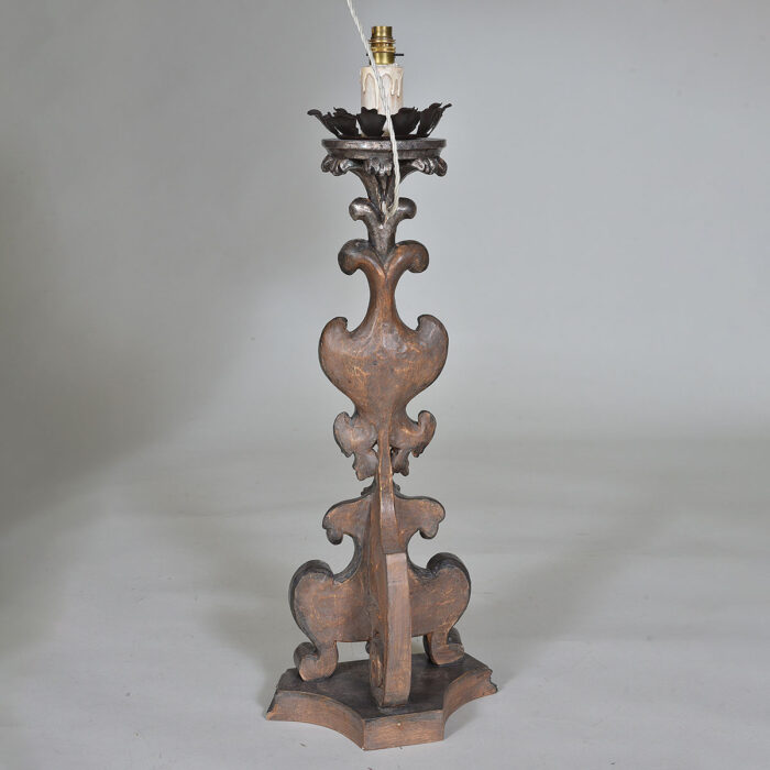 Hand carved lamp with silver leaf - Italian - Image 4