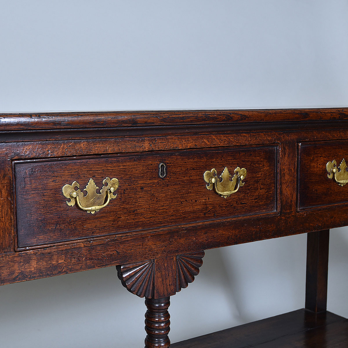 18th century Welsh Oak Potboard Dresser - Image 3