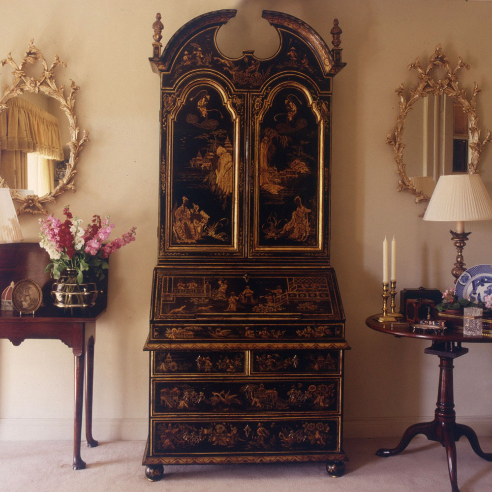 Elaine Phillips Antiques | Antique Oak Furniture & Associated
